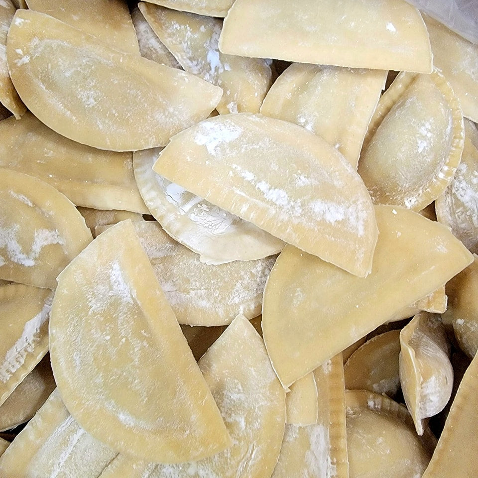Gazzo Cheesesteak w/Long Hot Peppers Pierogies (12 count)